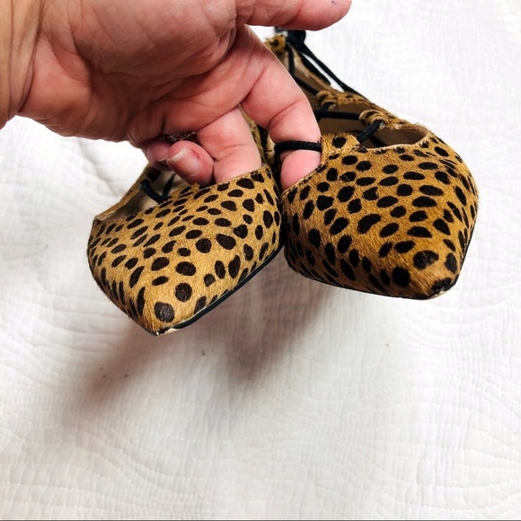🔥 Sole Society Georgina cheetah dot calf hair flats - Picture 12 of 12